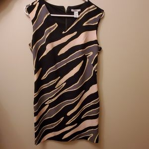Bar III Patterned Dress w / Funky Stripes